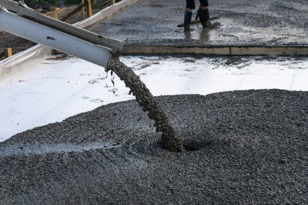 Best Concrete Patio Contractor  in Livingston, CA